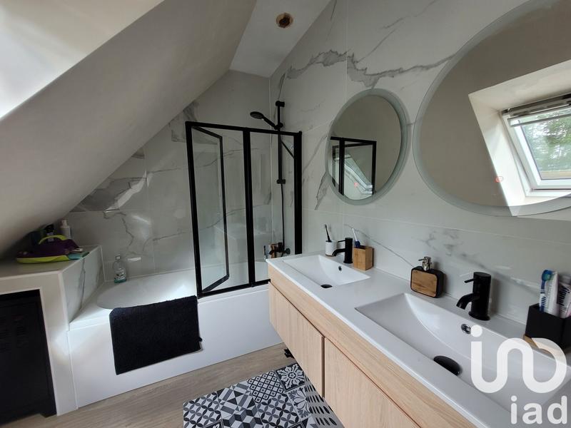 Maison - 140 m² - 7 pièces