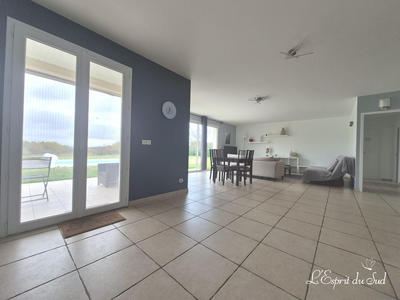 Maison contemporaine - 116 m² - 4 pièces