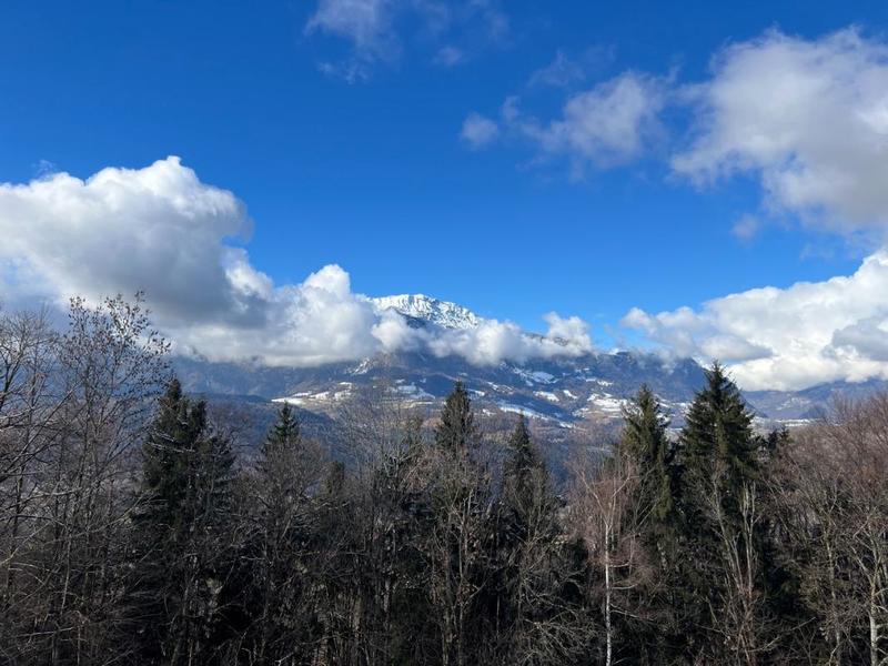 Terrain constructible - 939 m²