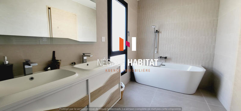 Villa - 160 m² - 5 pièces