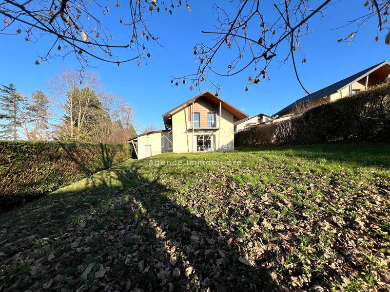 Maison - 144 m² - 5 pièces