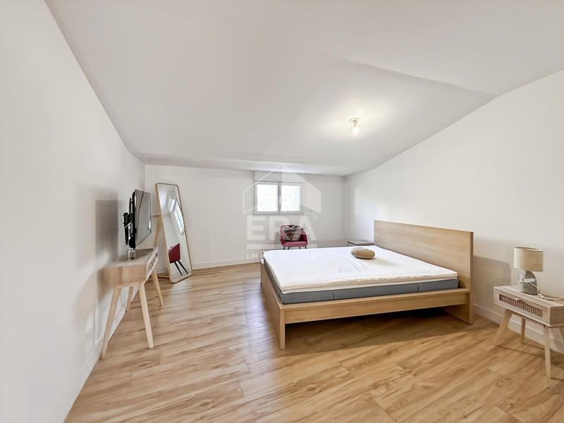 Maison - 145 m² - 5 pièces