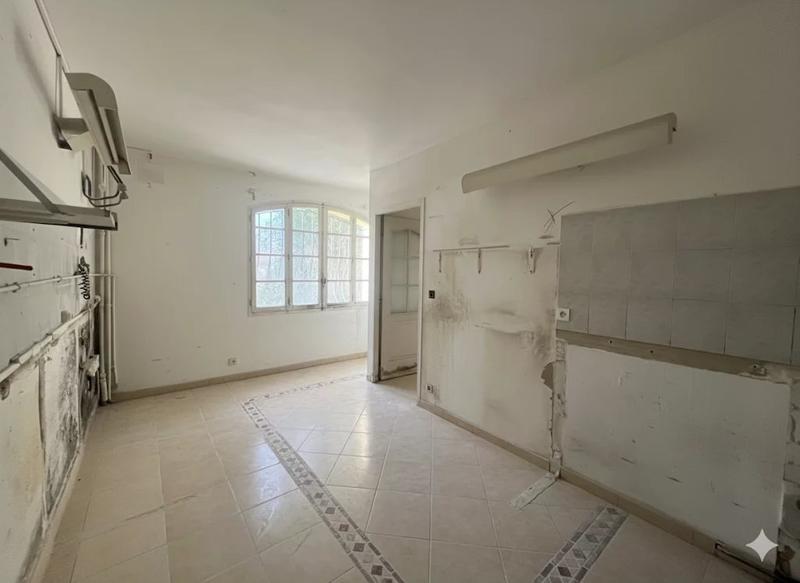 Villa - 199 m² - 6 pièces