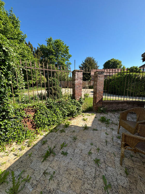 Maison - 200 m² - 10 pièces