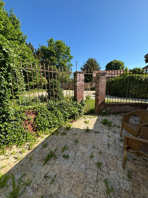 Maison - 200 m² - 10 pièces