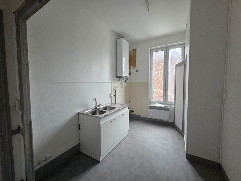 Maison - 248 m² - 10 pièces