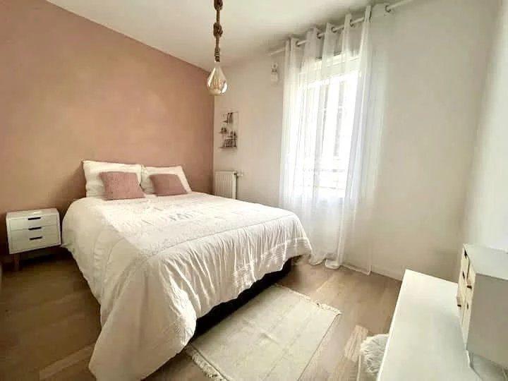 Appartement - 83 m² - 4 pièces