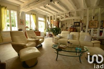 Maison - 235 m² - 7 pièces