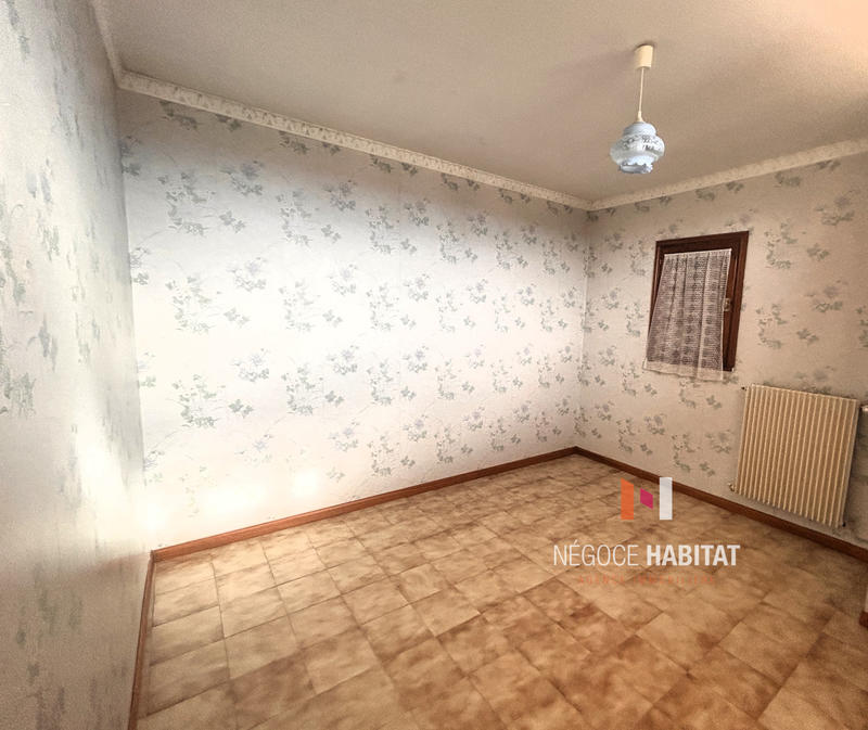 Maison - 98 m² - 5 pièces