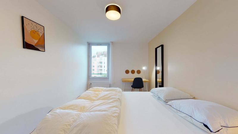 Appartement - 125 m² - 6 pièces