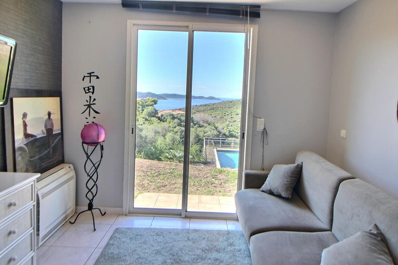 Maison de village - 265 m² - 5 pièces