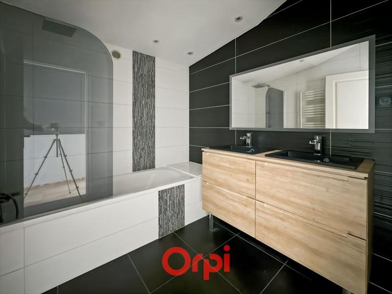 Duplex - 70 m² - 3 pièces