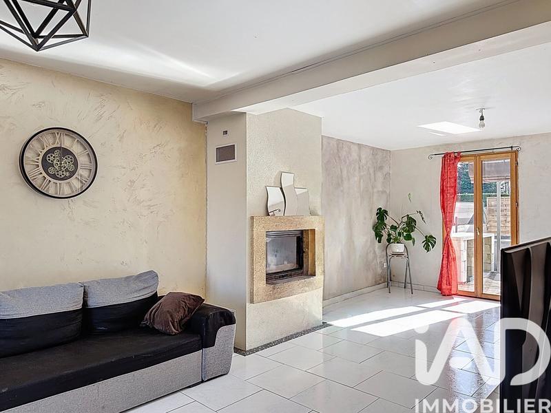 Maison - 104 m² - 5 pièces