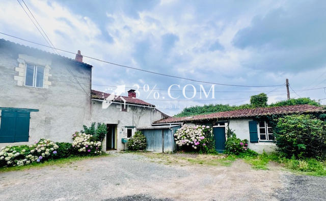 Maison - 90 m² - 3 pièces