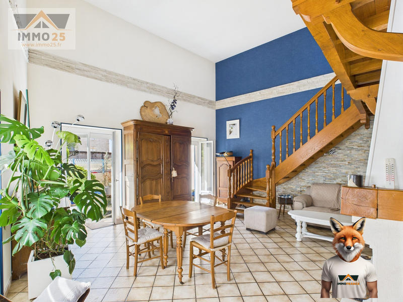 Maison - 115 m² - 6 pièces