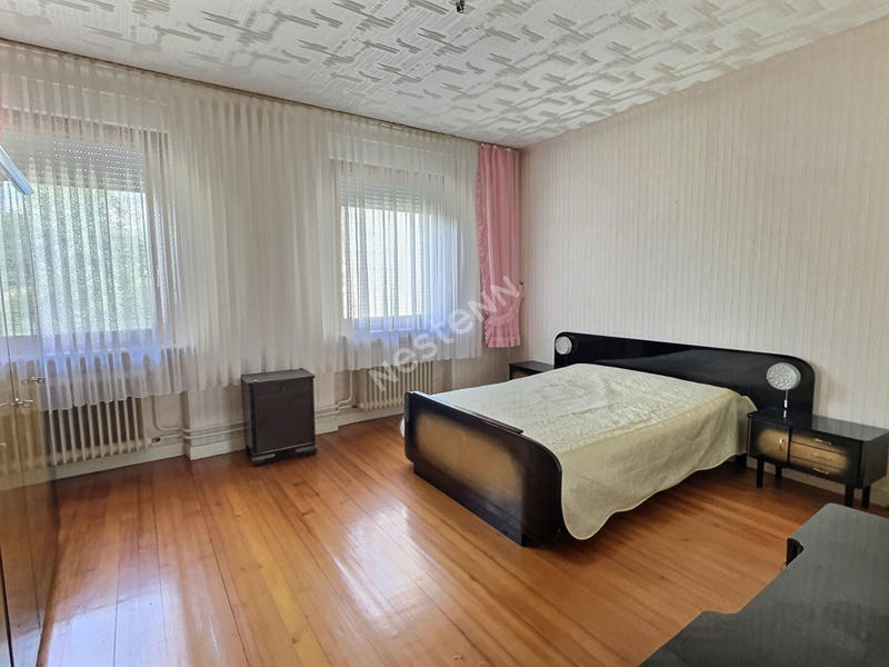 Maison - 151 m² - 6 pièces