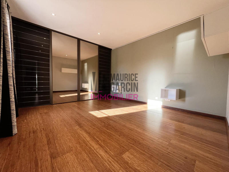 Maison - 175 m² - 4 pièces