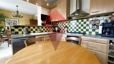 Maison - 155 m² - 7 pièces