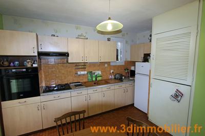 Maison - 95 m² - 6 pièces