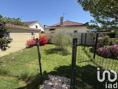 Maison - 104 m² - 4 pièces