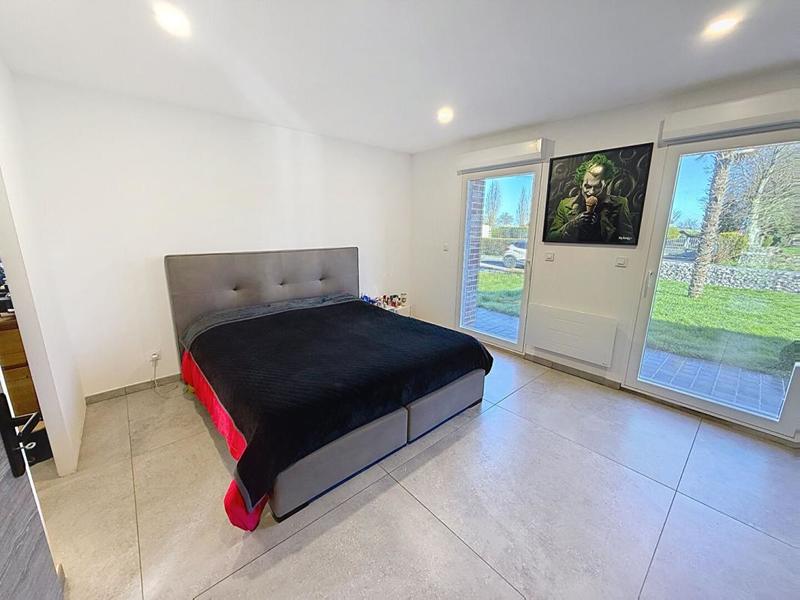 Maison - 255 m² - 7 pièces