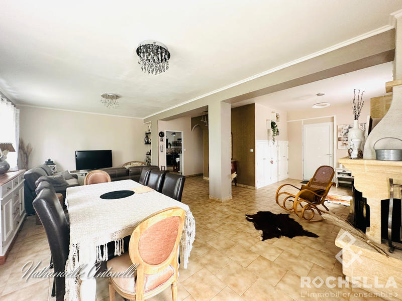 Villa - 167 m² - 6 pièces