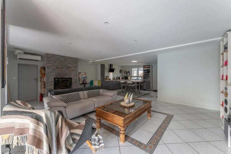 Villa - 162 m² - 7 pièces