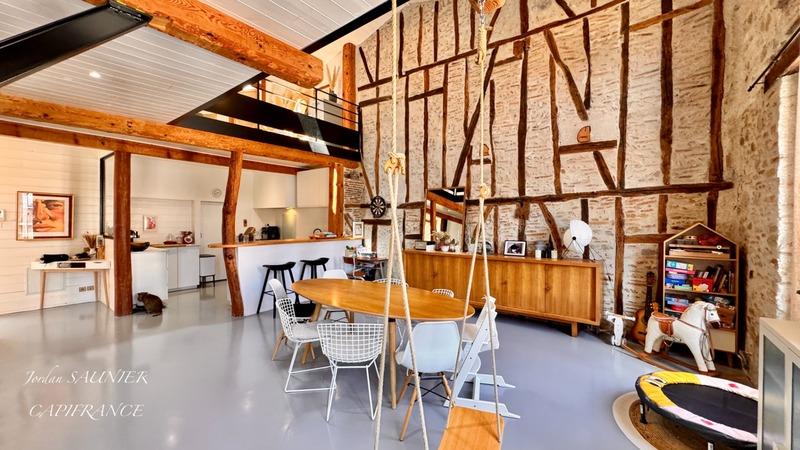 Maison de ville - 145 m² - 4 pièces