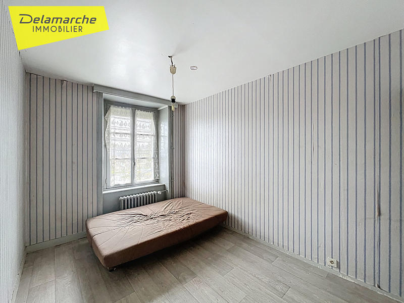 Maison - 265 m² - 9 pièces