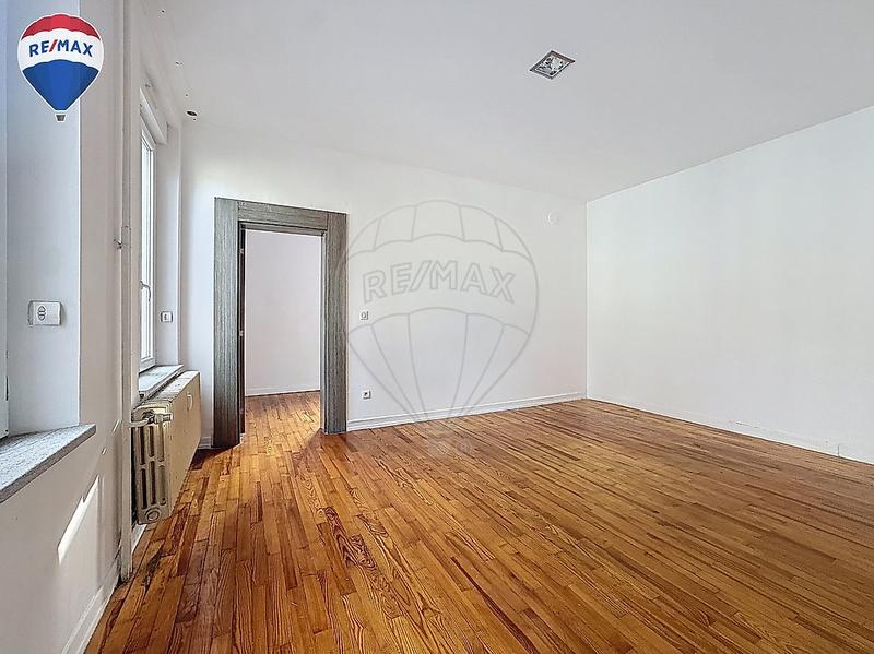 Appartement - 107 m² - 5 pièces