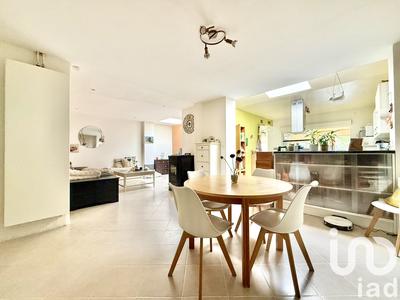 Maison - 180 m² - 6 pièces