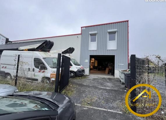 Local commercial - 200 m²