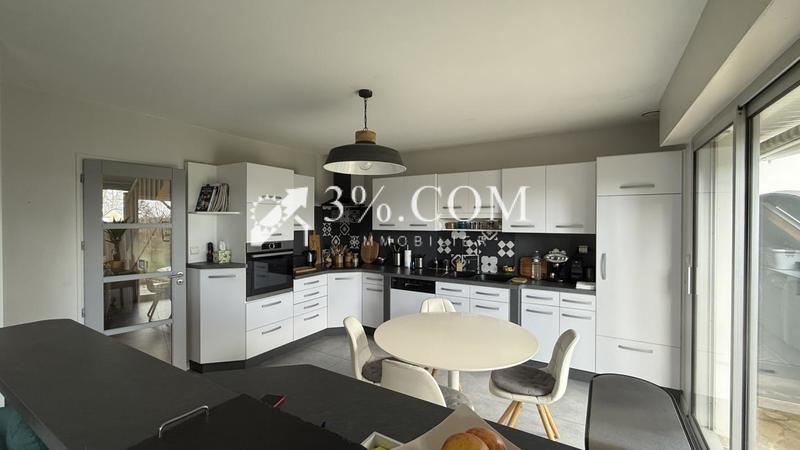 Maison - 157 m² - 6 pièces