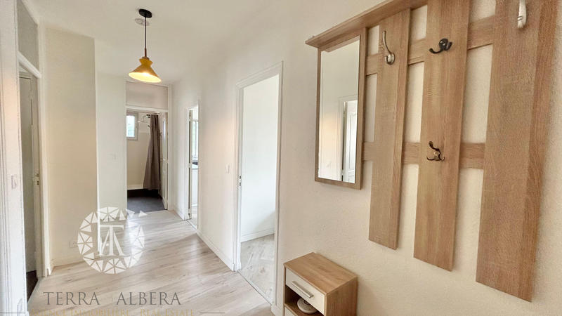 Villa - 259 m² - 7 pièces