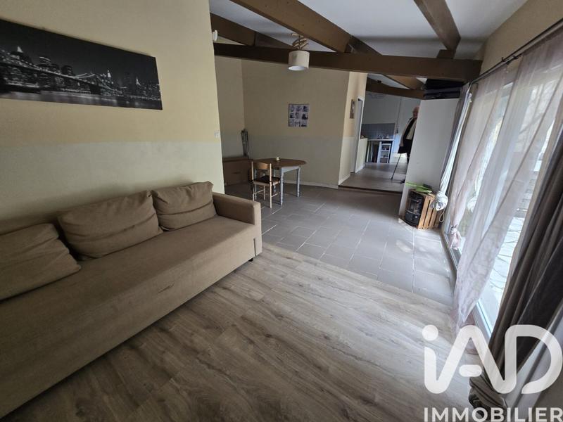 Maison - 180 m² - 6 pièces