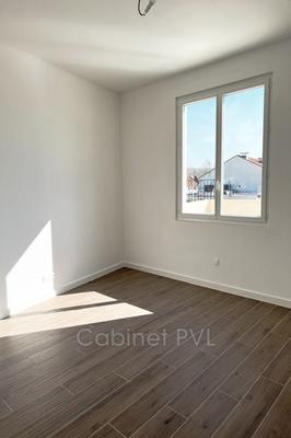 Appartement - 84 m² - 4 pièces