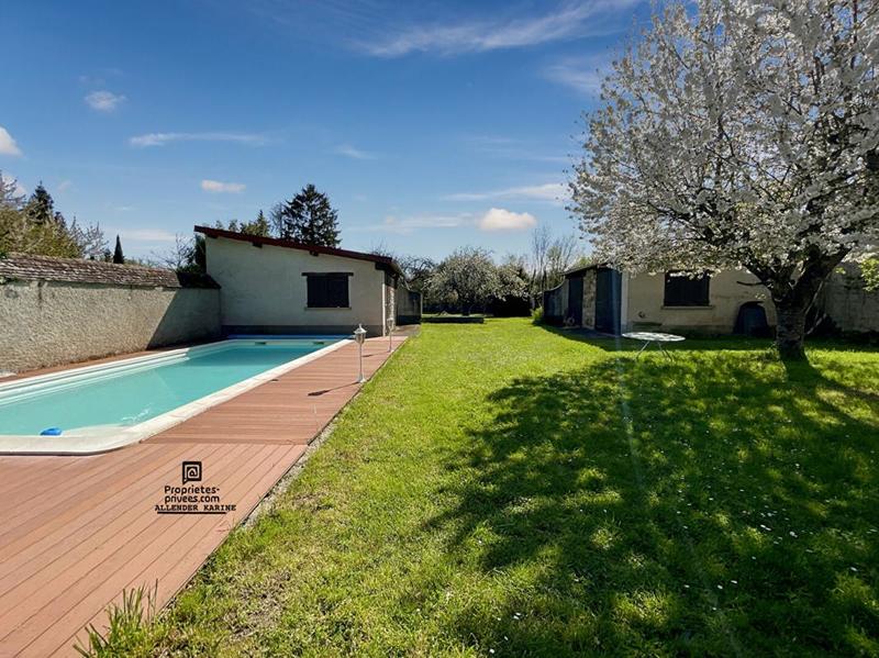 Maison - 171 m² - 7 pièces