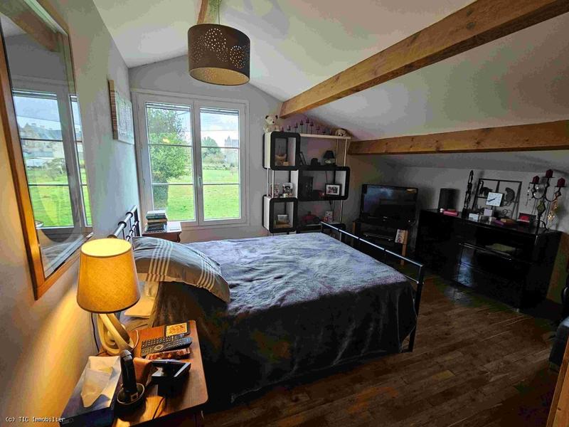 Maison de village - 120 m² - 7 pièces