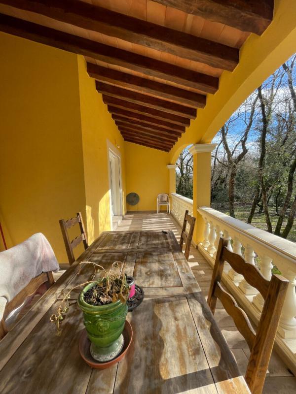 Maison - 213 m² - 7 pièces