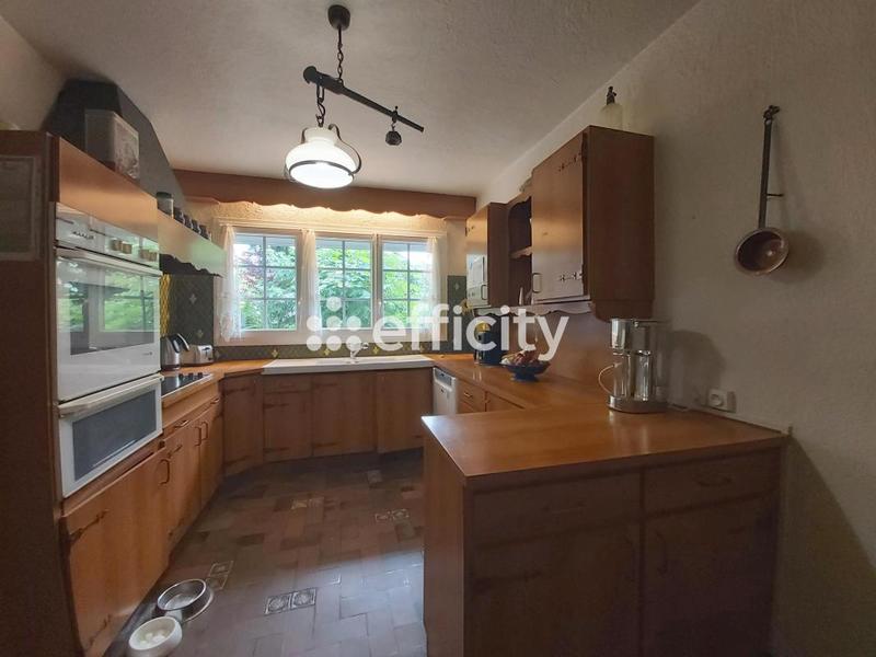 Maison - 190 m² - 6 pièces