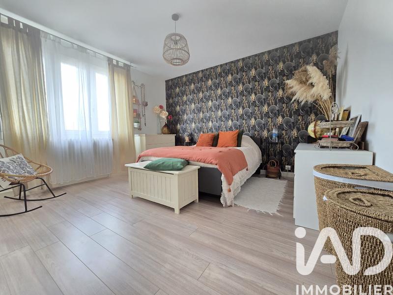 Maison - 127 m² - 6 pièces