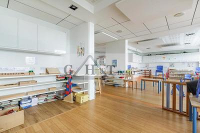 Local commercial - 700 m²