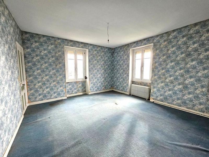 Demeure - 180 m² - 9 pièces