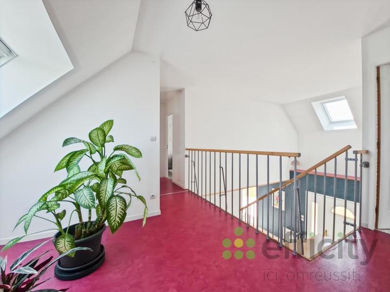 Maison - 160 m² - 7 pièces