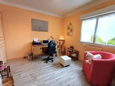 Maison - 105 m² - 4 pièces