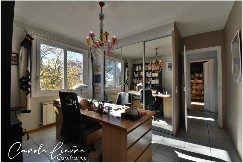 Maison - 192 m² - 7 pièces