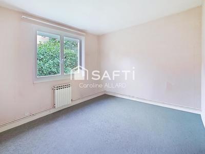 Maison - 91 m² - 4 pièces