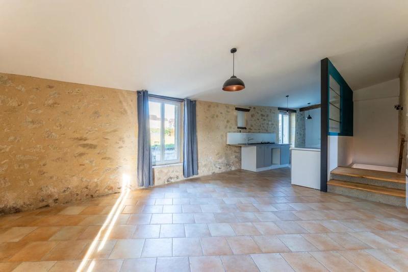 Maison - 170 m² - 6 pièces