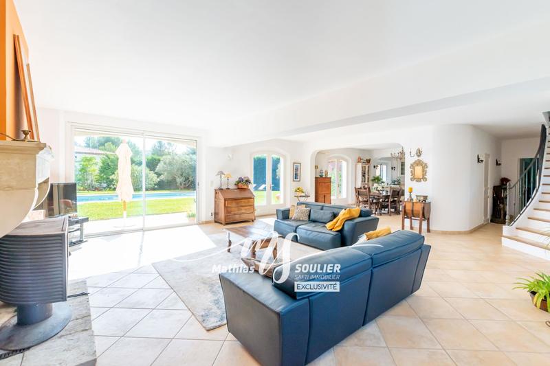 Bastide - 224 m² - 6 pièces