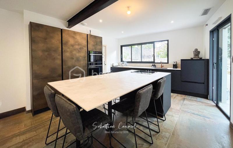 Maison d'architecte - 161 m² - 7 pièces